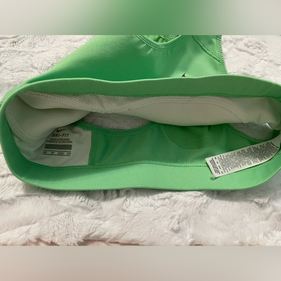 NIKE Dri-FIT Sport Bra (Logo) - Picture 3 of 3